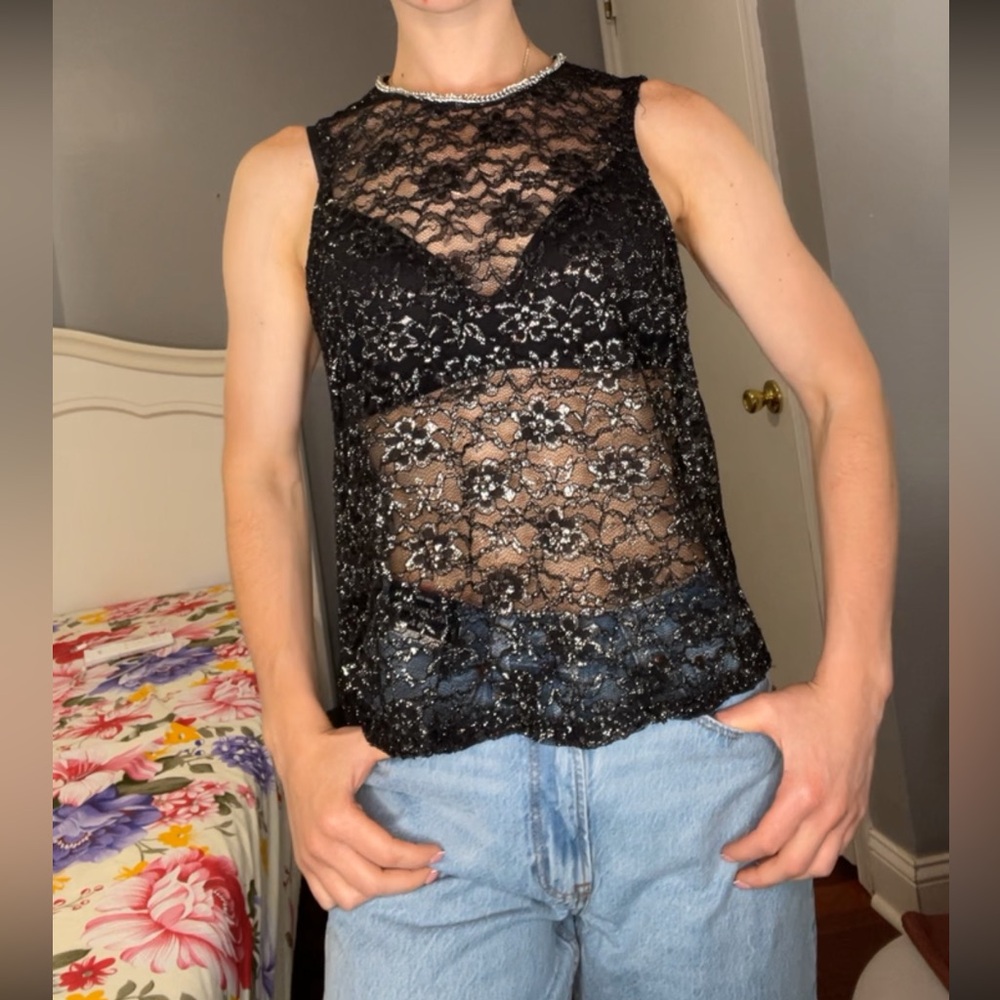 Black floral sheet top